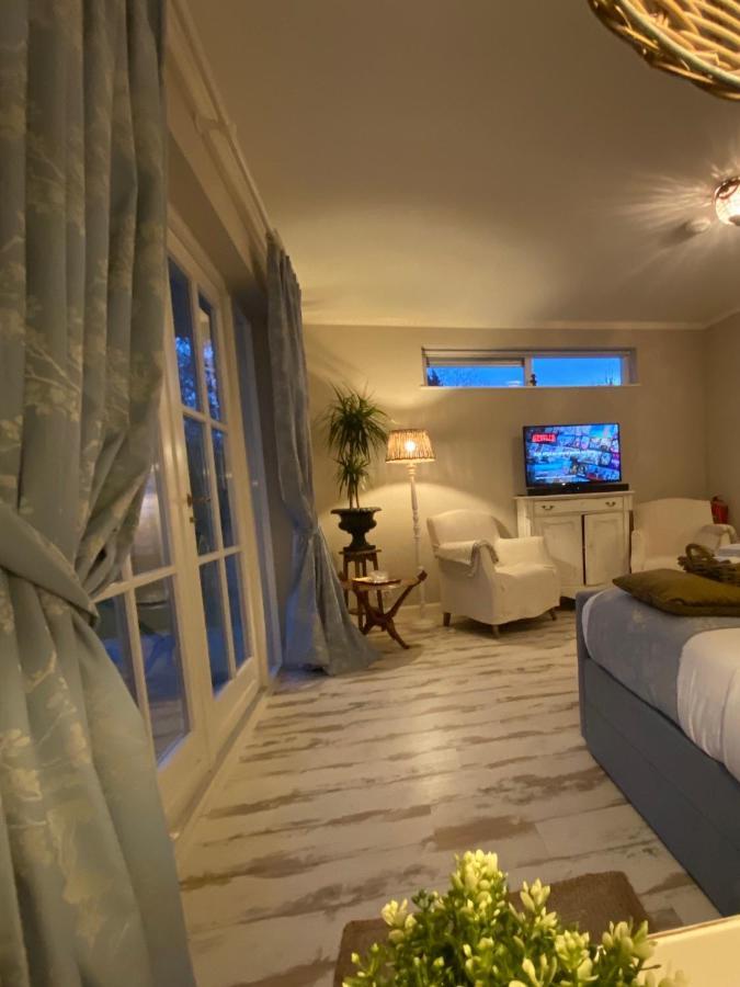De Vijverkamer-----Prive Diner Op De Kamer Mogelijk!! Hoogeveen Eksteriør bilde